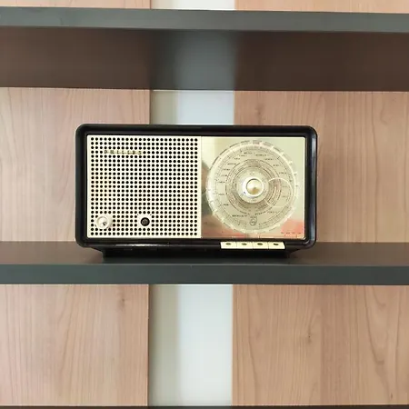 Apus Family Lefkáda